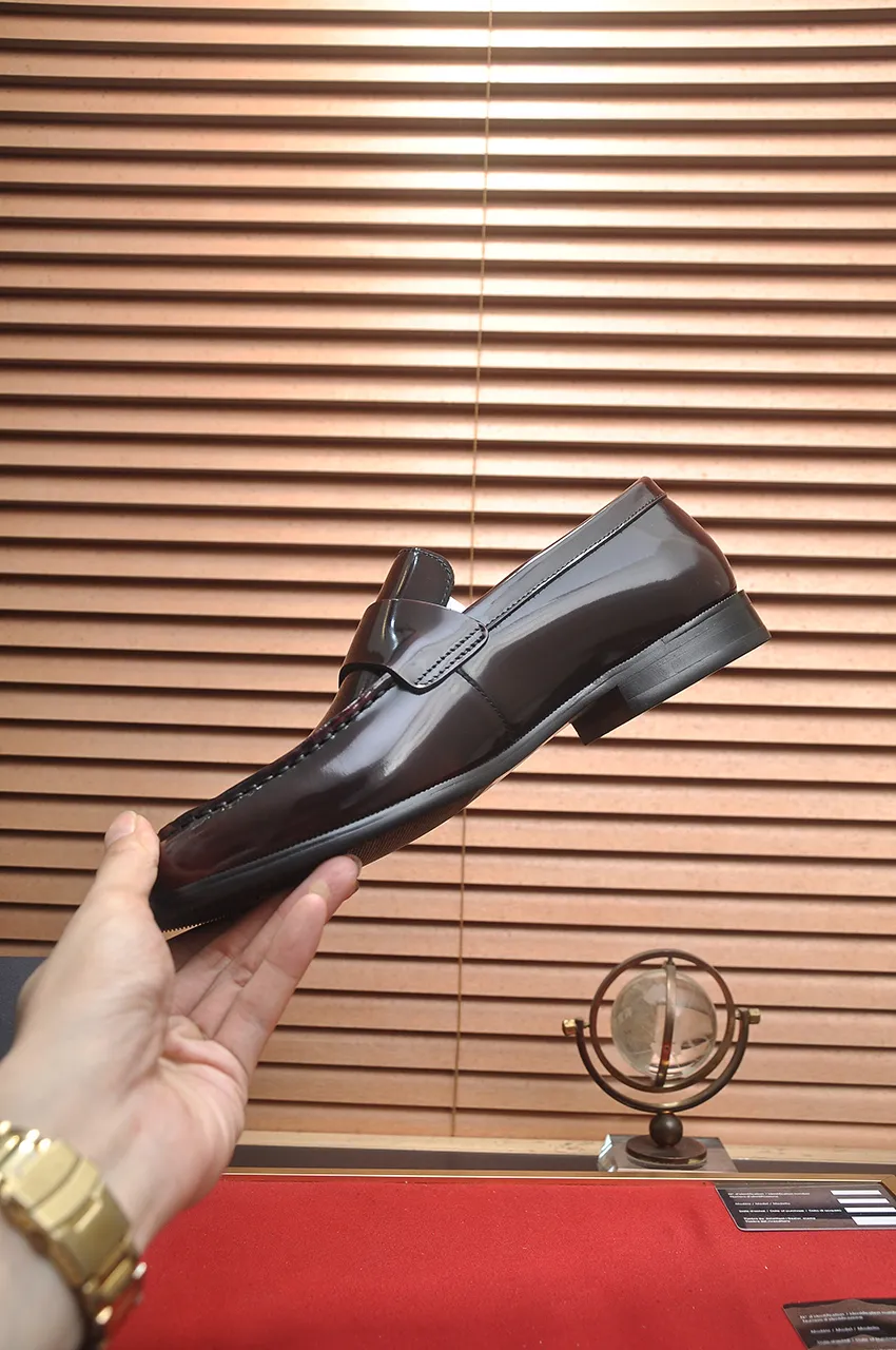 Men's shoes 💰580💶[Dior] (water-dyed cowhide lining) Dior original 1:1 high-quality factory, imported original materials, imported raw cowhide, water-dyed cowhide lining, original TPU outsole, code number: 39-44 (45 customized)